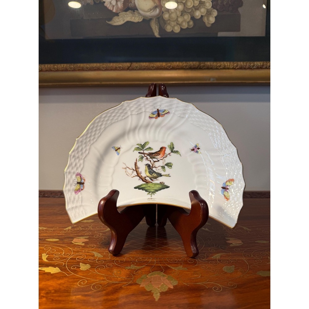 Herend Rothschild Bird Crescent Plate 8.25" Hand Painted‎